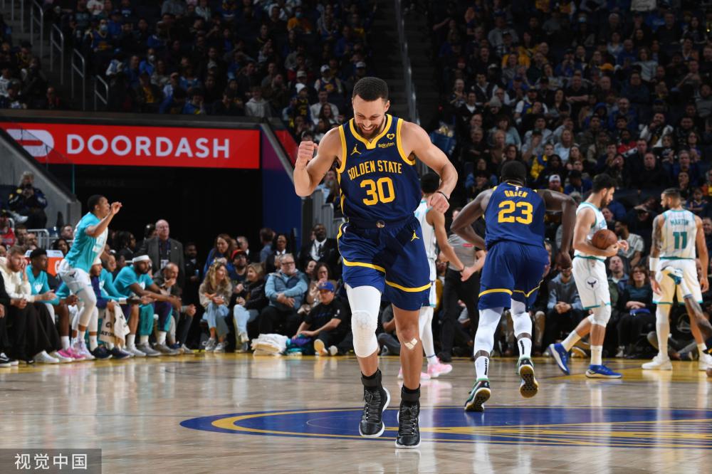 还体现出球 还体现出球